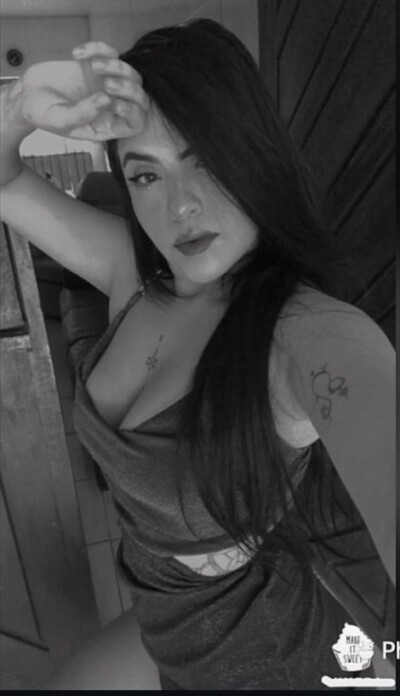 Agatha  massagem