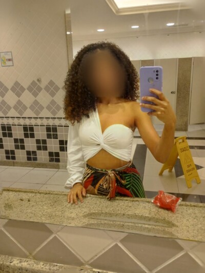 Massagem relaxante, Massagem tântrica.