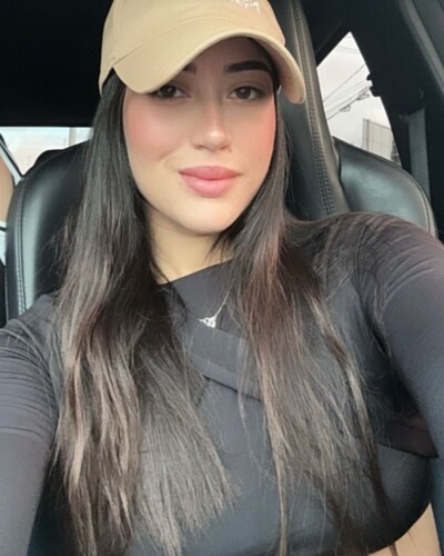 Micropigmentação, Limpeza de pele,Ventosaterapia, Massagem com bambu, Massagem com velas, Massagem com pedras quentes, Massagem relaxante, Massagem desportiva.