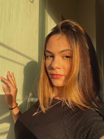 Julia Massagem