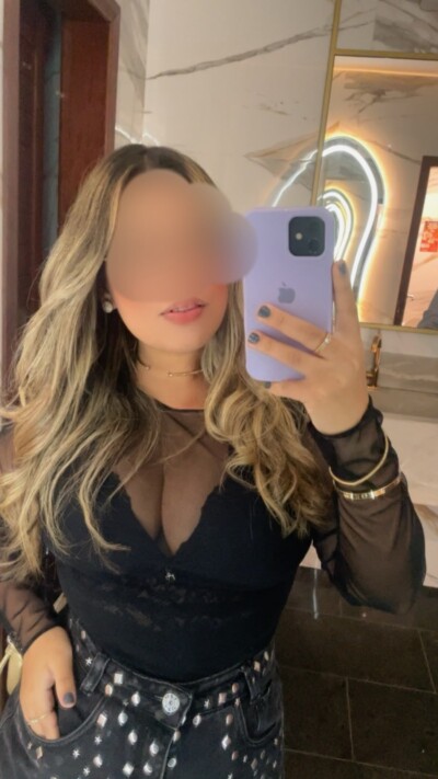 Massagem relaxante, Massagem Tântrica, Limpeza de pele, Esfoliaçao corporal, Massagem Yoga yauverdica, Massagem tailandesa, Massagem desportiva, Drenagem linfática.