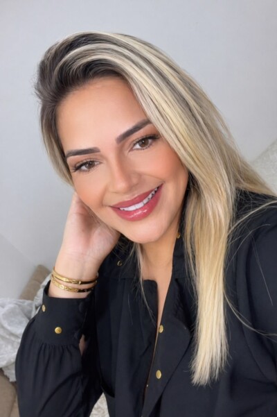 Marcele Souza  Massoterapeuta