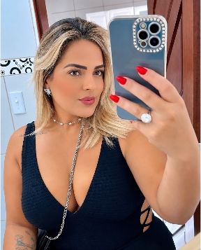Paula  Souza  Massoterapeuta