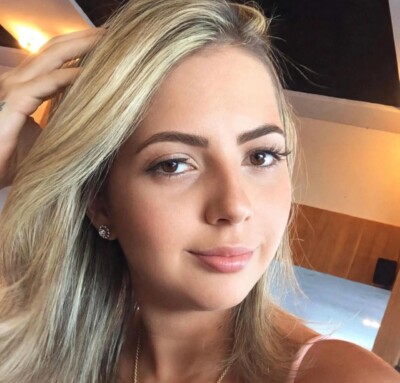 Mariana caizzo Massagem